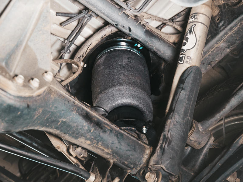 OA6038M - Full Air Suspension Kit - Metric Tubing